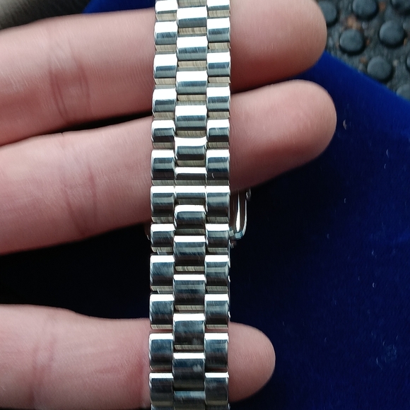 Rare VINTAGE COACH Buckle Watch!!! - Picture 6 of 6